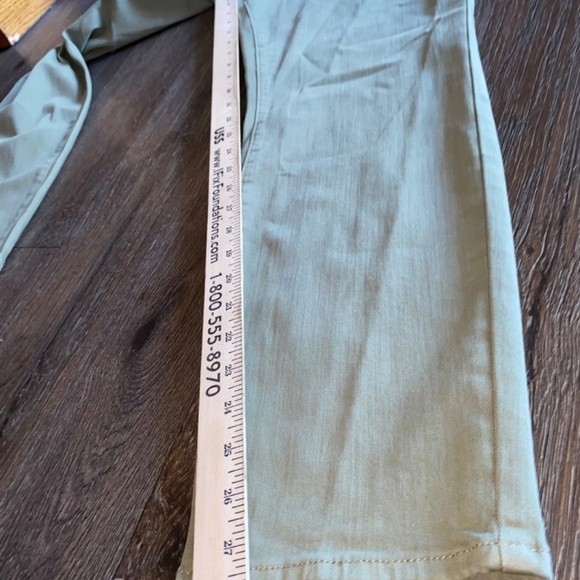 Cold water creek light olive green size 14 slim leg pants new - Picture 8 of 8